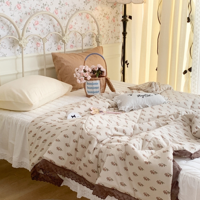 91家纺网 家纺一手货源 找家纺 昔可 复古蕾丝花边针织夏被 莉莉克丝