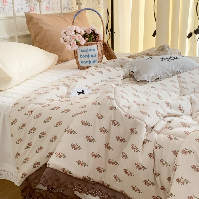 91家纺网 家纺一手货源 找家纺 昔可 复古蕾丝花边针织夏被 莉莉克丝