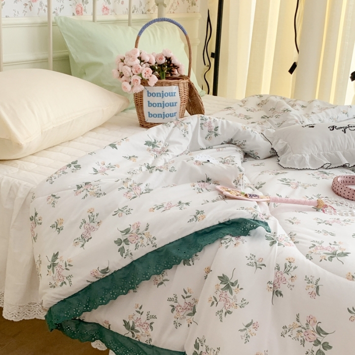 91家纺网 家纺一手货源 找家纺 昔可 复古蕾丝花边针织夏被 盛夏花园