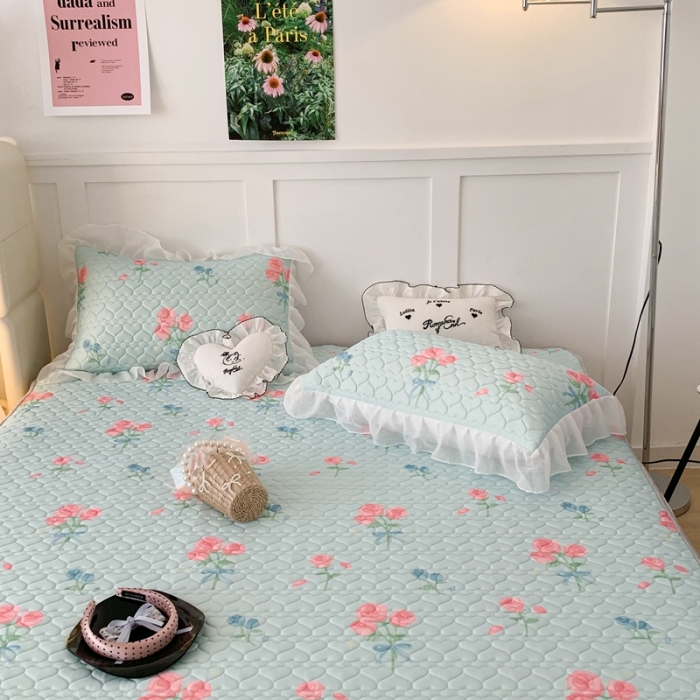 91家纺网 家纺一手货源 找家纺 昔可 2023新款第二批双层床裙乳胶三件套 少女碎花风系列 甜美少女玫瑰