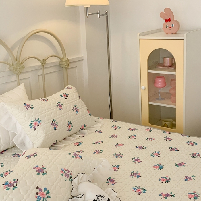 91家纺网 家纺一手货源 找家纺 昔可 2023新款第二批双层床裙乳胶三件套 少女碎花风系列 烟紫碎花