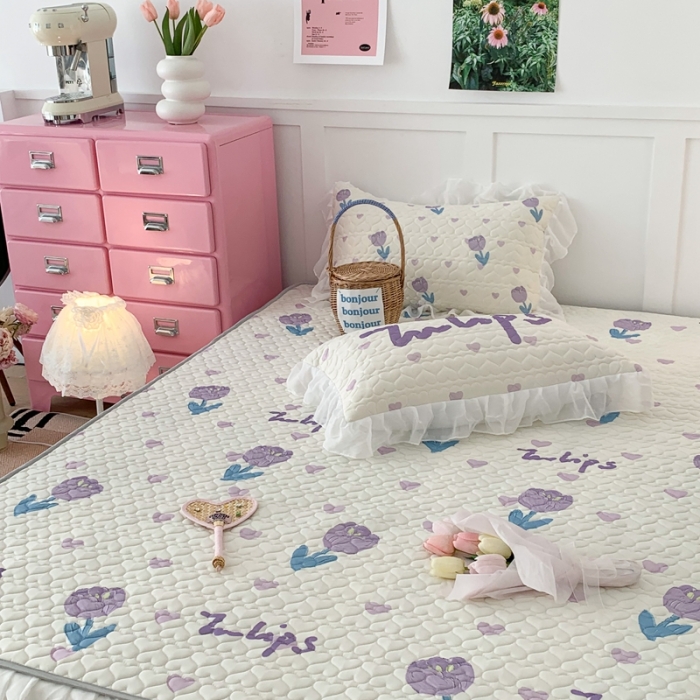 91家纺网 家纺一手货源 找家纺 昔可 2023新款第二批双层床裙乳胶三件套 少女碎花风系列 紫色油画郁金香