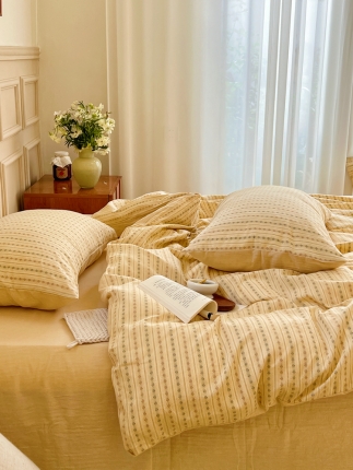 91家纺网 家纺一手货源 找家纺 （总）艾咪 新款全棉色织水洗棉小提花四件套-素菊系列