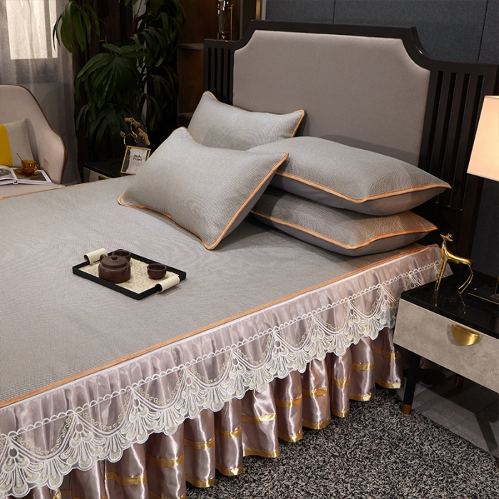 91家纺网 家纺一手货源 找家纺 罗艺轩 2024新款可拆卸床裙款冰藤席 富贵旺族-灰