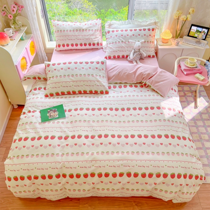 91家纺网 家纺一手货源 找家纺 呗旺鹿 2023新款13372全棉纯棉印花四件套直播款 草莓冰冰