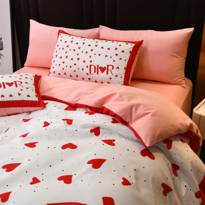 91家纺网 家纺一手货源 找家纺 爵仕 2023新款轻奢简约风全棉四件套 爱心