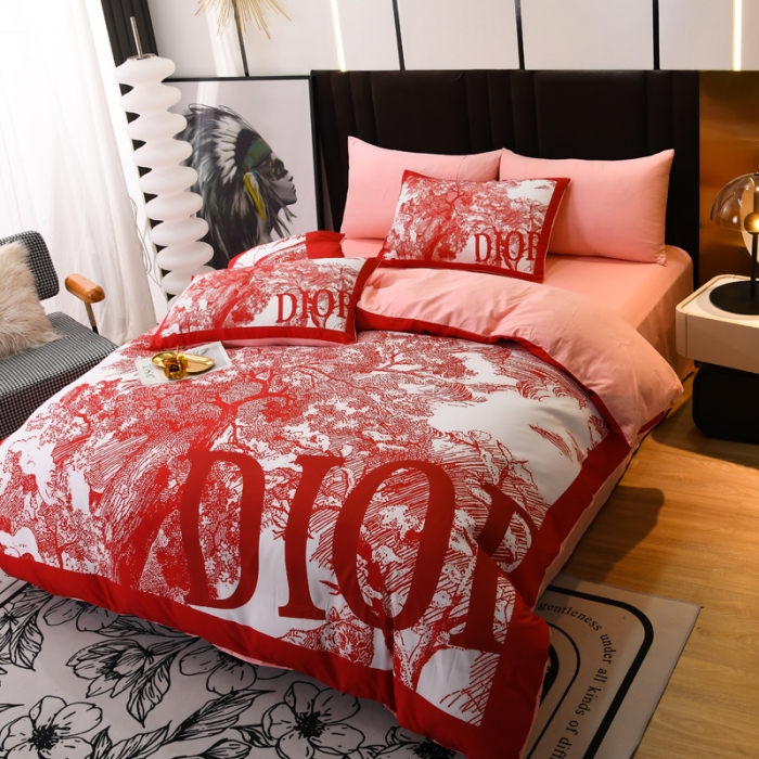 91家纺网 家纺一手货源 找家纺 爵仕 2023新款轻奢简约风全棉四件套 森林红