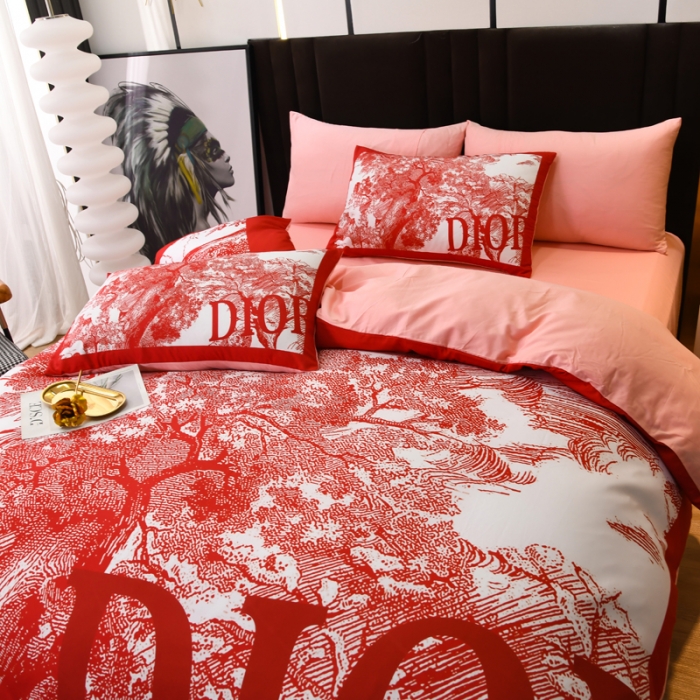 91家纺网 家纺一手货源 找家纺 爵仕 2023新款轻奢简约风全棉四件套 森林红