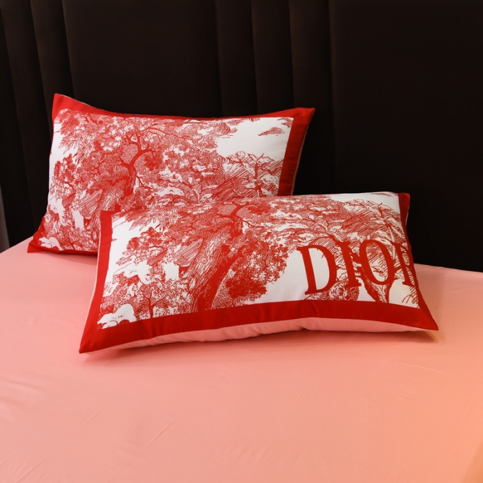 91家纺网 家纺一手货源 找家纺 爵仕 2023新款轻奢简约风全棉四件套 森林红