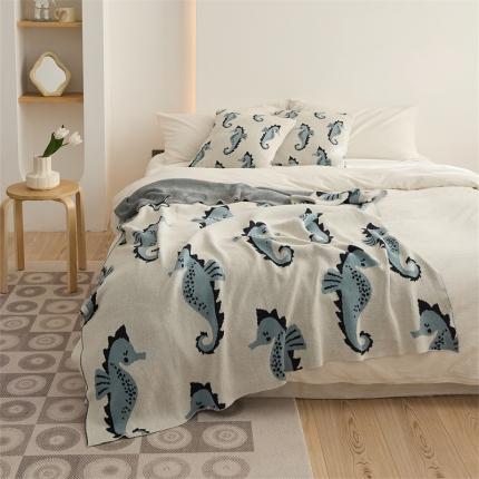 91家纺网 家纺一手货源 找家纺 暖绵绵 2025新款海马盖毯 海马蓝