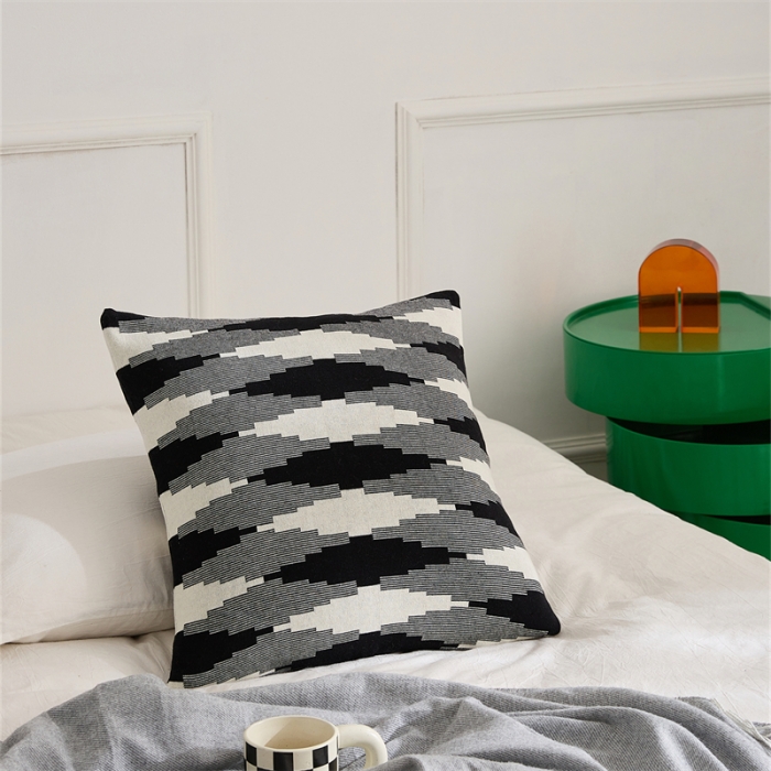 91家纺网 家纺一手货源 找家纺 暖绵绵 2025新款奇思妙想盖毯 黑色