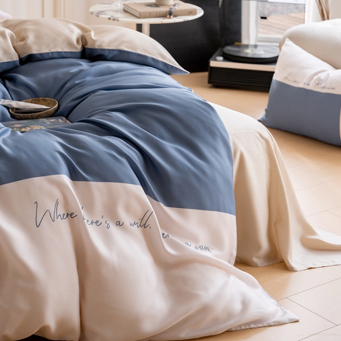 91家纺网 家纺一手货源 找家纺 沐晴 2023新款数码印花60S兰精天丝纯色简约轻奢四件套 蓝苓花