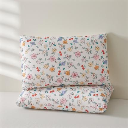 91家纺网 家纺一手货源 找家纺 灰鲸 2025新款针织云柔枕 樱桃花韵