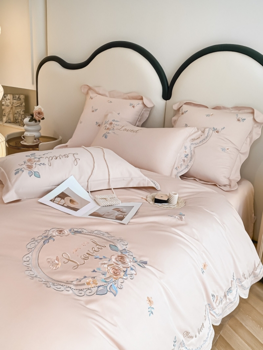 91家纺网 家纺一手货源 找家纺 总 品家居 2025新款长绒棉四件套-遇见你