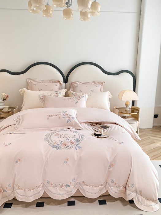 91家纺网 家纺一手货源 找家纺 总 品家居 2025新款长绒棉四件套-遇见你