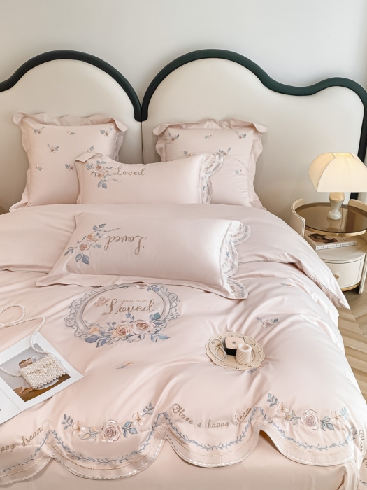 91家纺网 家纺一手货源 找家纺 品家居 2025新款长绒棉四件套-遇见你 遇见你-粉色