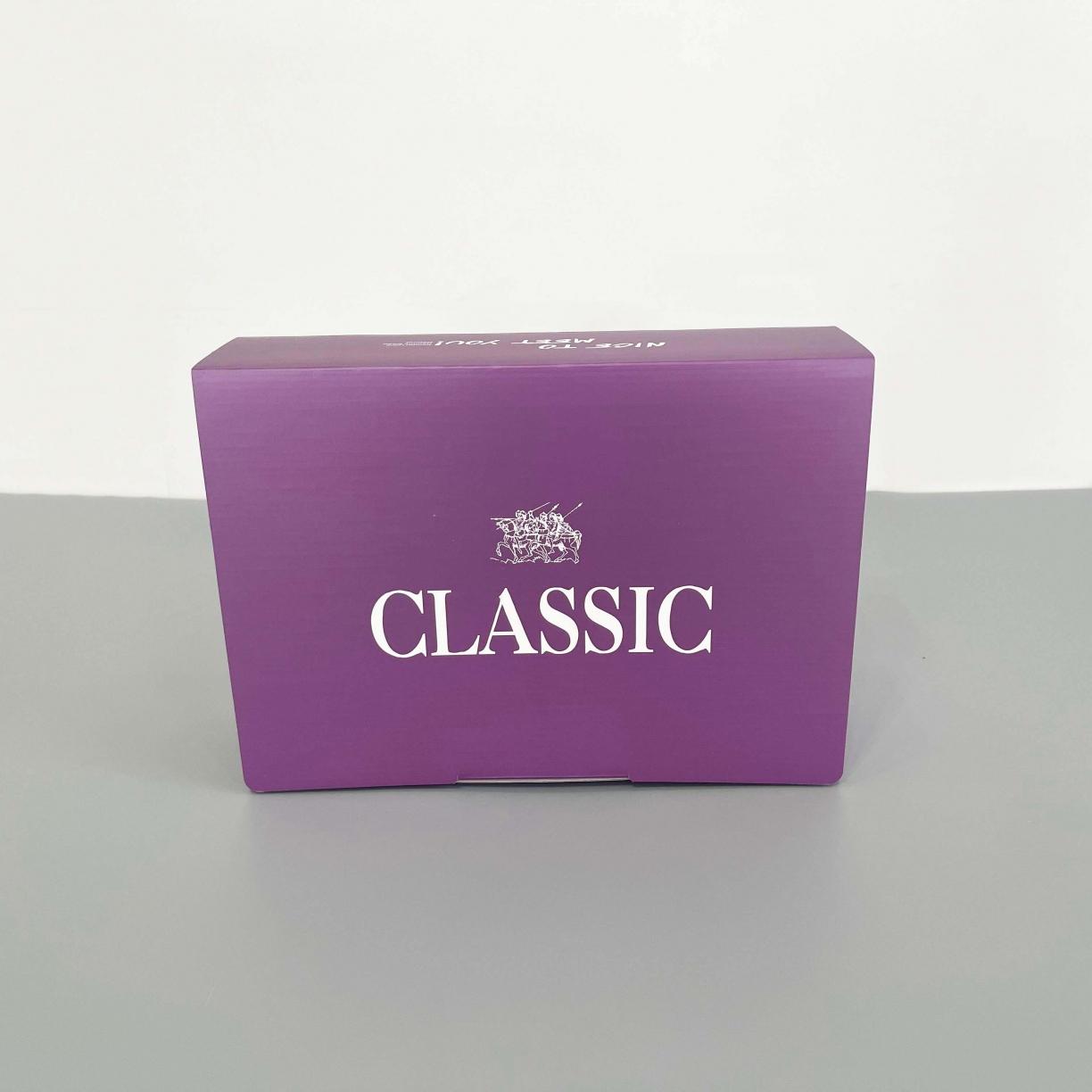 91家纺网 家纺一手货源 找家纺 森林包装 CLASSIC紫色礼盒