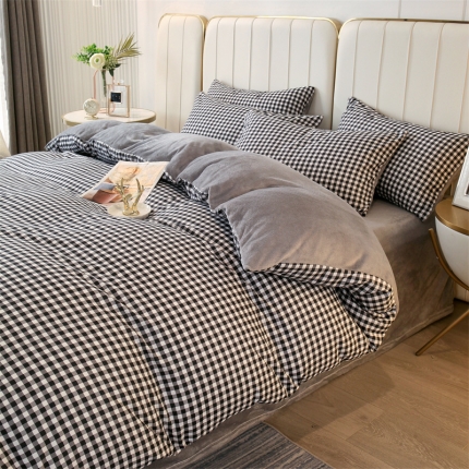 91家纺网 家纺一手货源 找家纺 凯儿家纺时尚法莱绒三件四件套牛奶雕花水晶绒