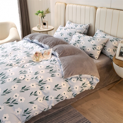 91家纺网 家纺一手货源 找家纺 凯儿家纺时尚法莱绒三件四件套牛奶雕花水晶绒