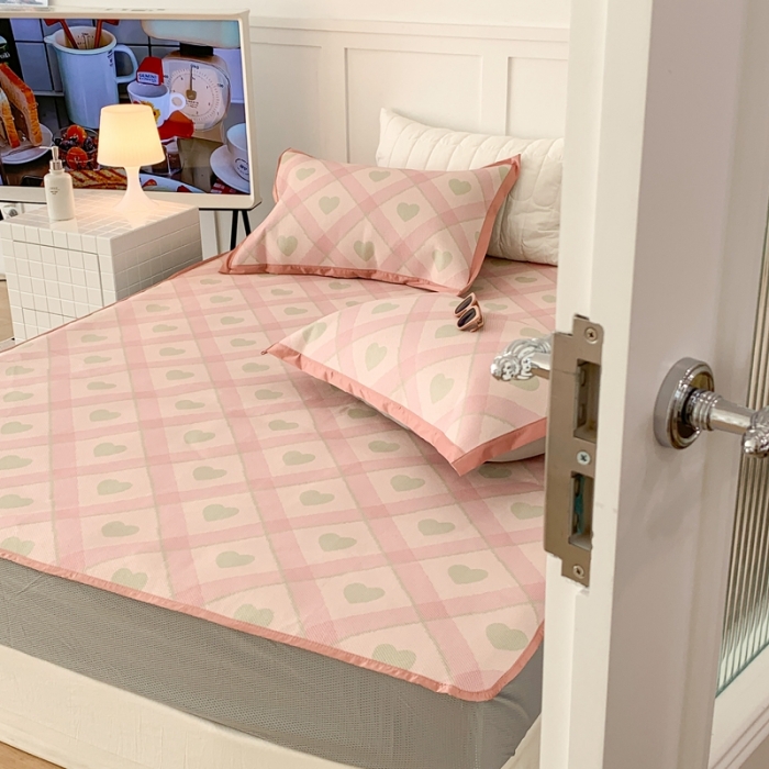 91家纺网 家纺一手货源 找家纺 昔可 2023新款高端数码冰藤席床笠款凉席 菱格爱心