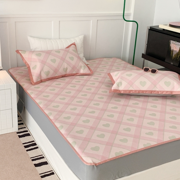 91家纺网 家纺一手货源 找家纺 昔可 2023新款高端数码冰藤席床笠款凉席 菱格爱心