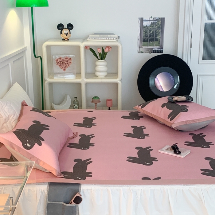 91家纺网 家纺一手货源 找家纺 昔可 2023新款高端数码冰藤席床席款凉席 blackpink 兔