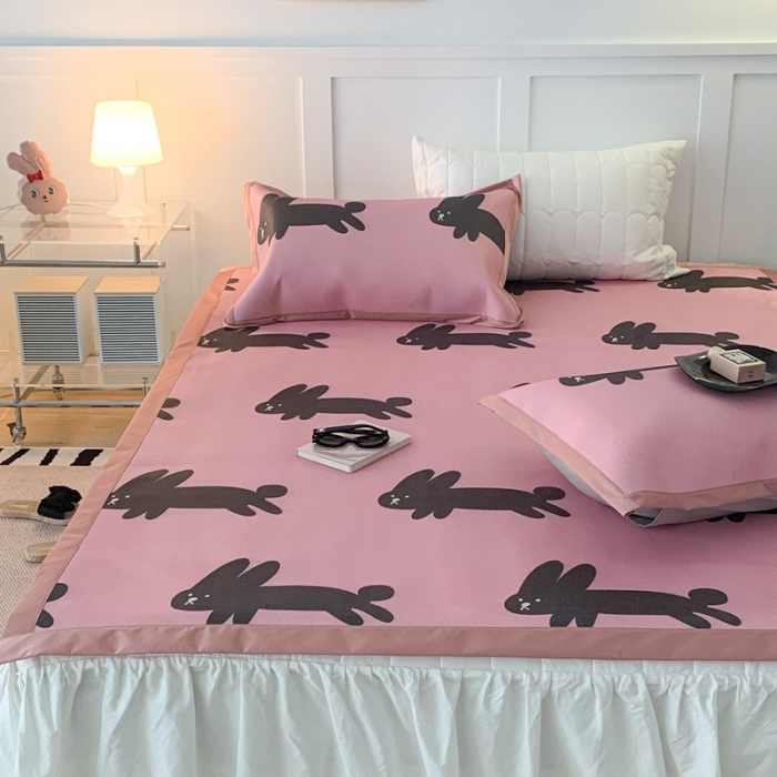 91家纺网 家纺一手货源 找家纺 昔可 2023新款高端数码冰藤席床席款凉席 blackpink 兔