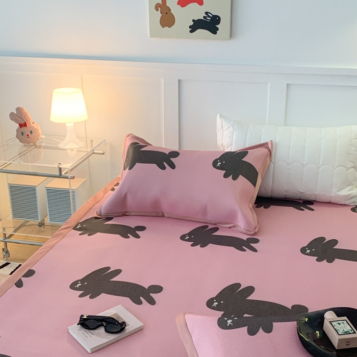 91家纺网 家纺一手货源 找家纺 昔可 2023新款高端数码冰藤席床席款凉席 blackpink 兔