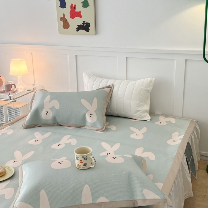 91家纺网 家纺一手货源 找家纺 昔可 2023新款高端数码冰藤席床席款凉席 长耳朵兔 蓝