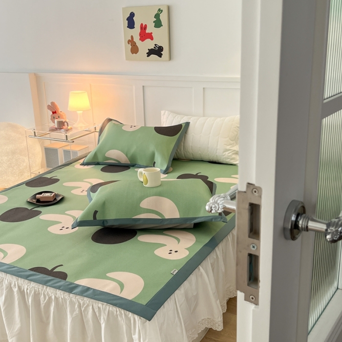 91家纺网 家纺一手货源 找家纺 昔可 2023新款高端数码冰藤席床席款凉席 苹果兔