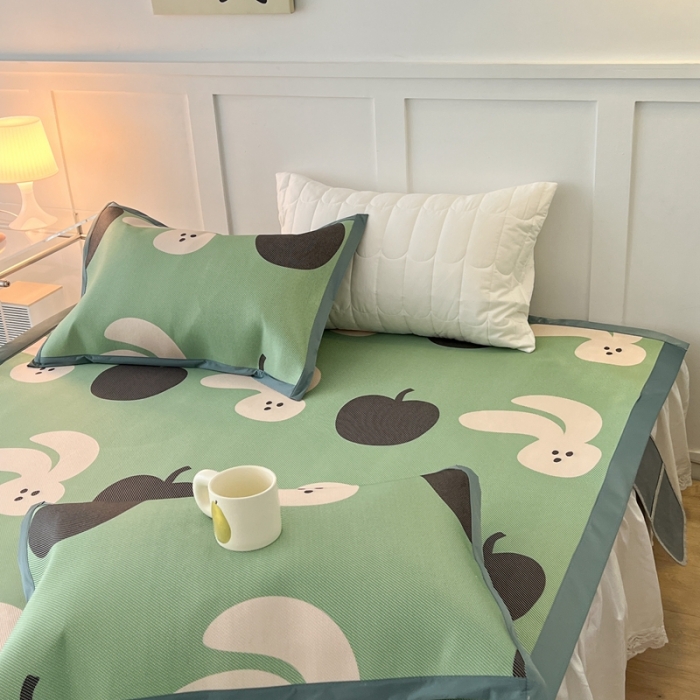 91家纺网 家纺一手货源 找家纺 昔可 2023新款高端数码冰藤席床席款凉席 苹果兔