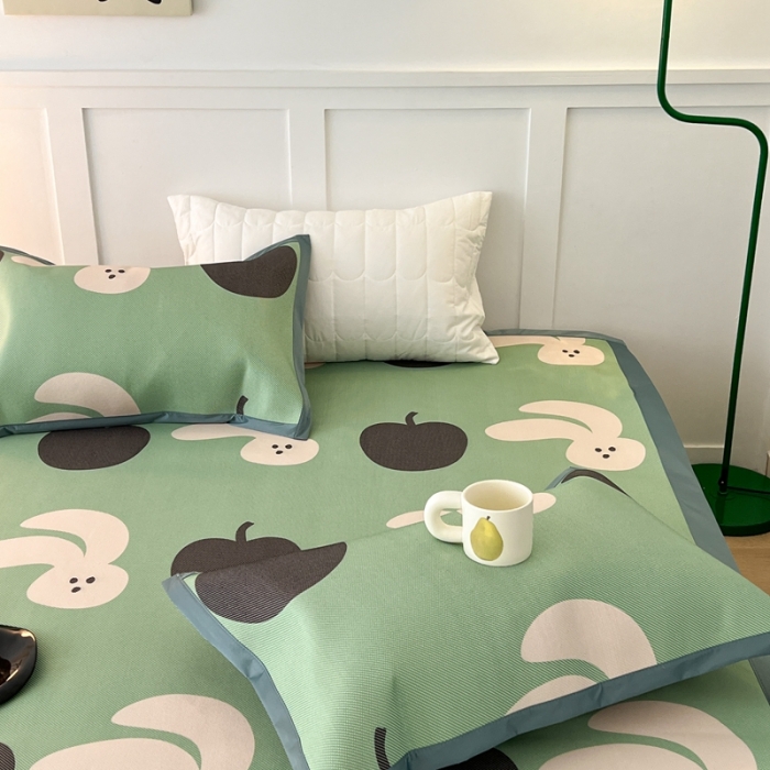 91家纺网 家纺一手货源 找家纺 昔可 2023新款高端数码冰藤席床席款凉席 苹果兔