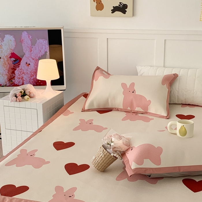 91家纺网 家纺一手货源 找家纺 昔可 2023新款高端数码冰藤席床席款凉席 心动兔