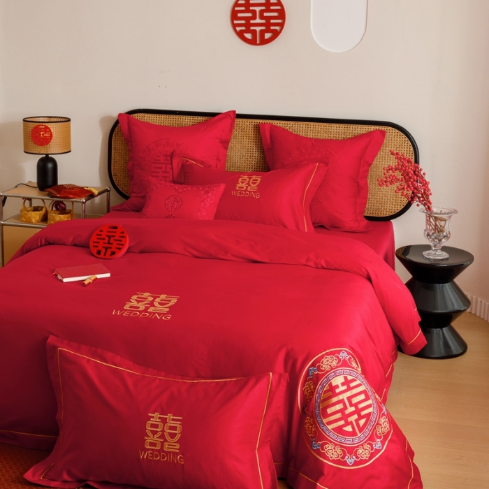 91家纺网 家纺一手货源 找家纺 （总）用心 2023新款长绒棉刺绣婚庆四件套