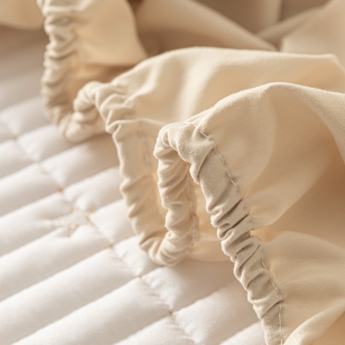 91家纺网 家纺一手货源 找家纺 芬晴 2023新款A类抗菌大豆夹棉床笠 格调-卡其