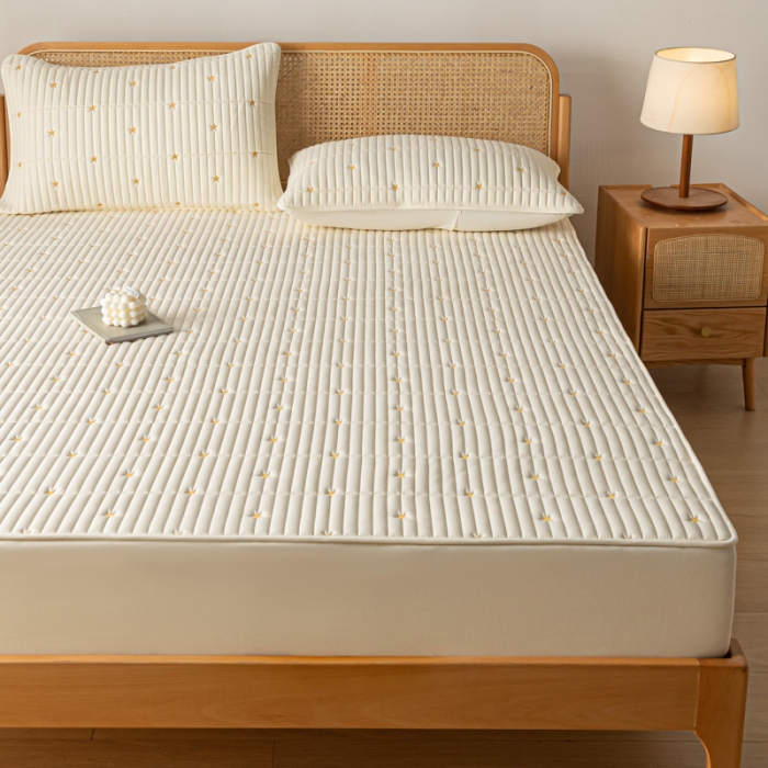 91家纺网 家纺一手货源 找家纺 芬晴 2023新款A类抗菌大豆夹棉床笠 星河-米白