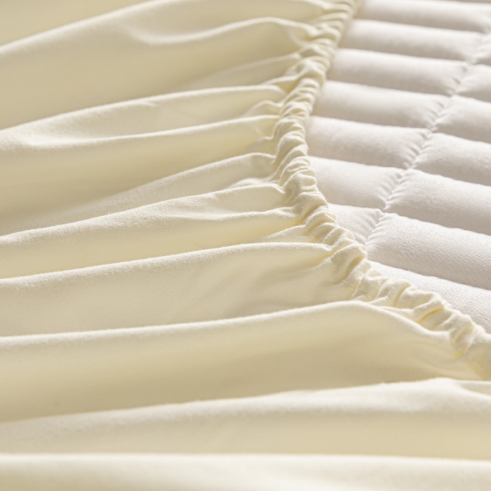 91家纺网 家纺一手货源 找家纺 芬晴 2023新款A类抗菌大豆夹棉床笠 星河-米白