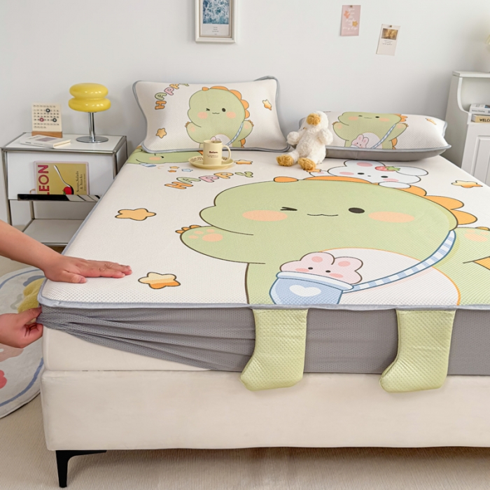 91家纺网 家纺一手货源 找家纺 慕尚 2025新款满天星云感丝工艺席 百变恐龙（床笠款）