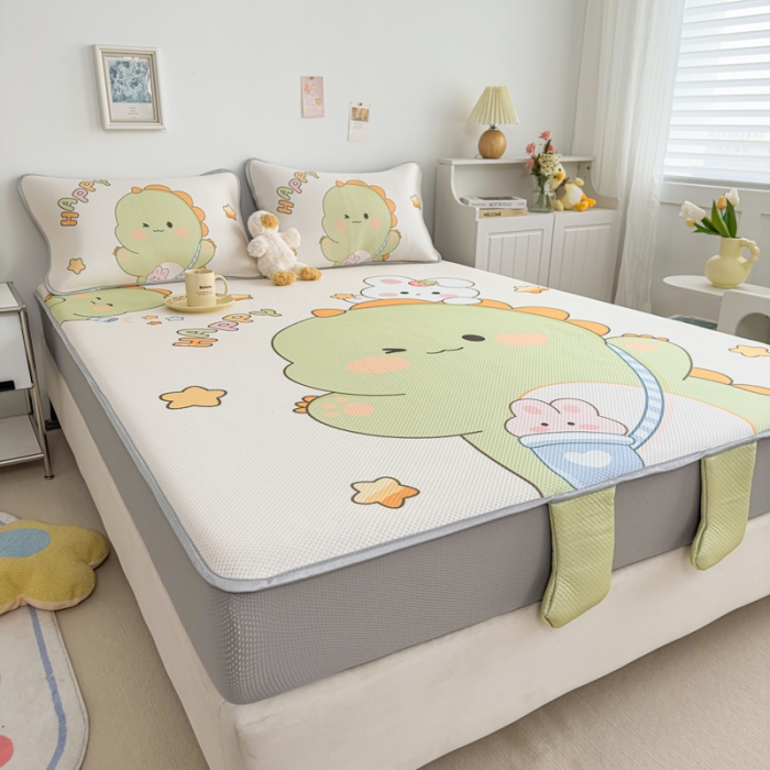 91家纺网 家纺一手货源 找家纺 慕尚 2025新款满天星云感丝工艺席 百变恐龙（床笠款）