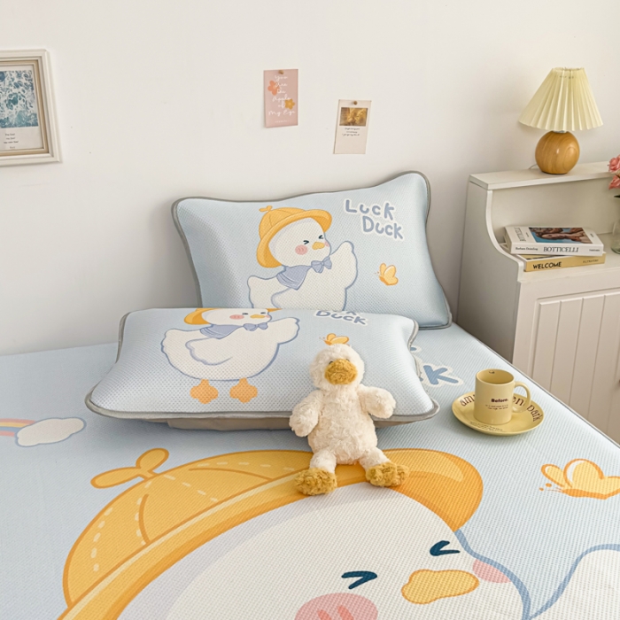 91家纺网 家纺一手货源 找家纺 慕尚 2025新款满天星云感丝工艺席 达克鸭（床笠款）