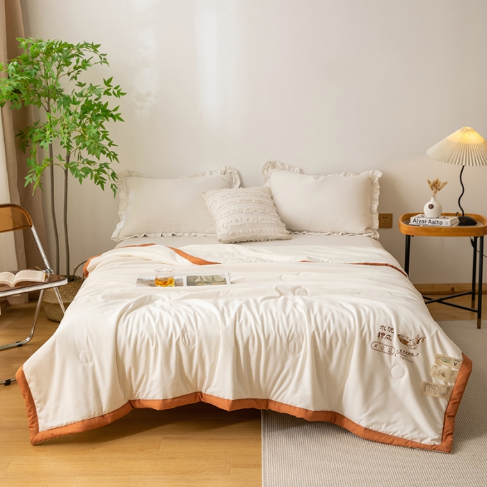 91家纺网 家纺一手货源 找家纺 钰博 2023新款水洗棉棉麻大豆夏被 云朵白