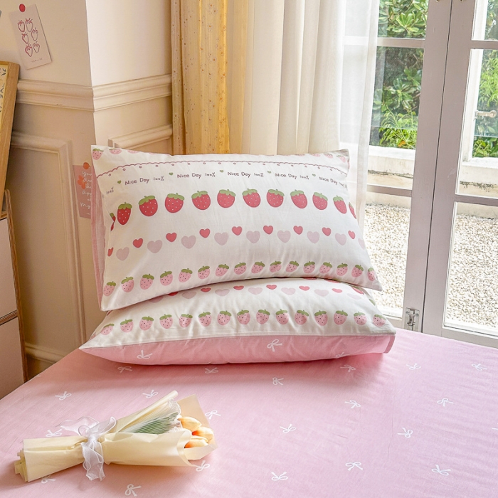 91家纺网 家纺一手货源 找家纺 清雅福 2023新款春夏13372小清新系列第三批-单品枕套 草莓冰冰