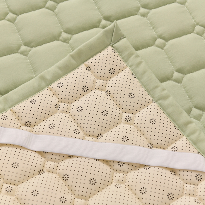 91家纺网 家纺一手货源 找家纺 恋绒家纺 A类原棉抗菌床垫加厚软垫床宿舍褥子单人双人学生垫四季可用 烟豆青