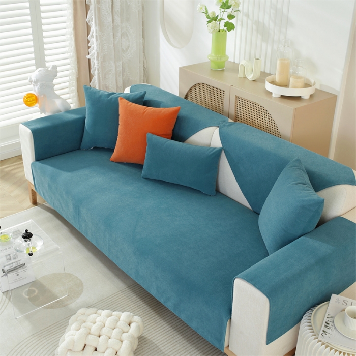 91家纺网 家纺一手货源 找家纺 共鸣 2023新款 钻石绒沙发垫 钻石绒绿色