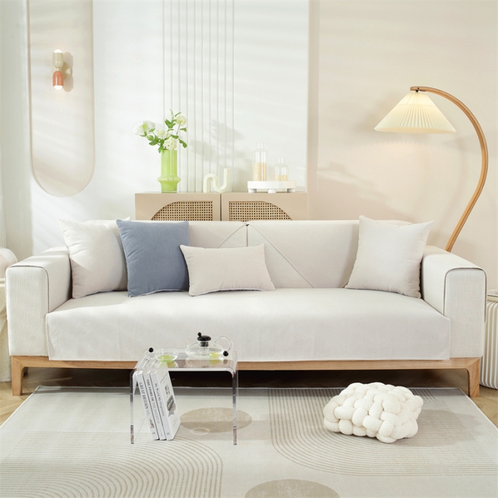 91家纺网 家纺一手货源 找家纺 共鸣 2023新款 钻石绒沙发垫 钻石绒米色