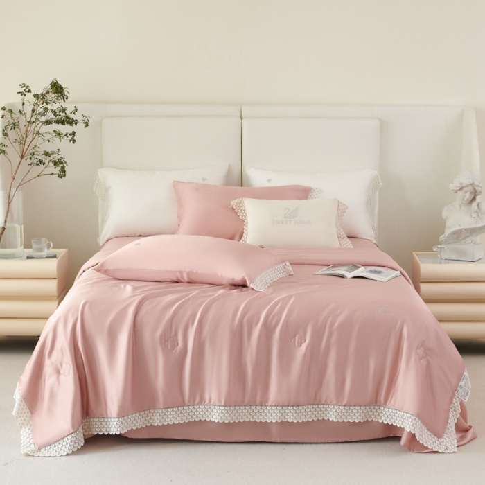 91家纺网 家纺一手货源 找家纺 榻尚家居 2023新款60支法式蕾丝天丝夏被四件套 法式 粉