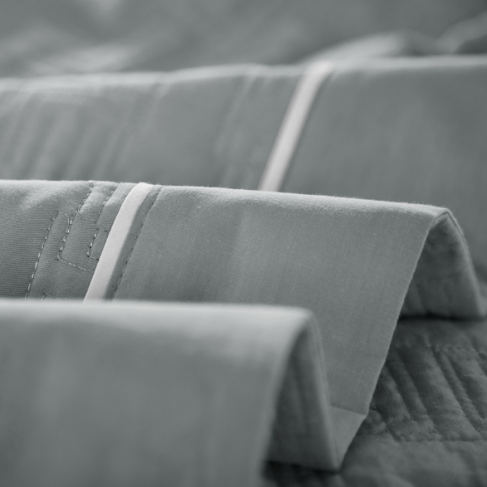 91家纺网 家纺一手货源 找家纺 优乐2023新款唐顿夹棉枕头套 唐顿-贵族灰