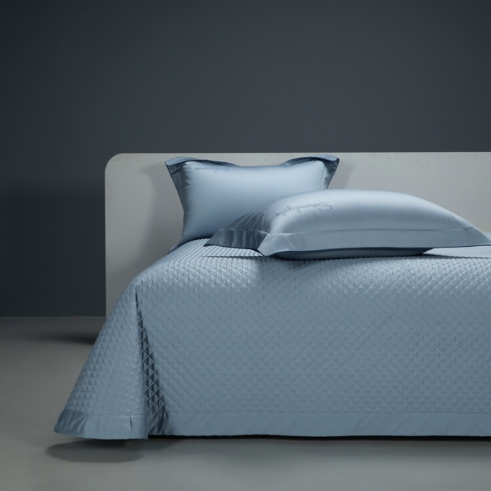 91家纺网 家纺一手货源 找家纺 缔缦 2023新款定织新布种S120系列四件套 古典蓝