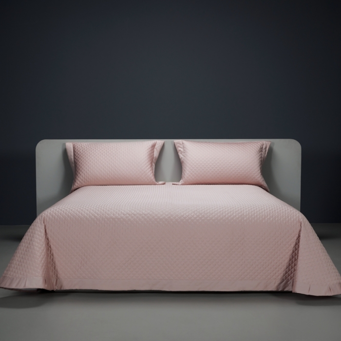 91家纺网 家纺一手货源 找家纺 缔缦 2023新款定织新布种S120系列床盖三件套 微醺粉