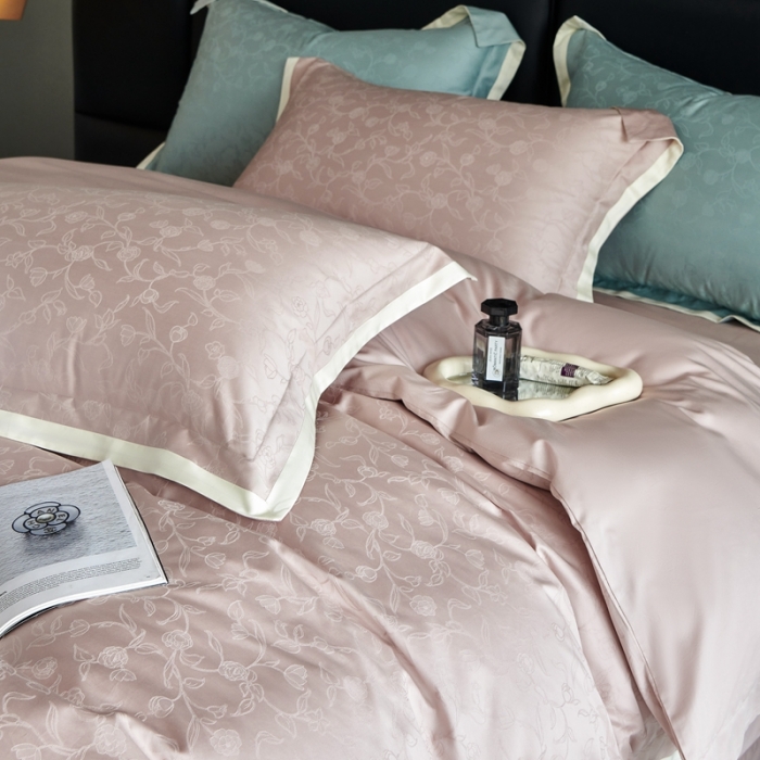 91家纺网 家纺一手货源 找家纺 榻尚家居 2023新款纯棉贡缎提花四件套（会员-10） 烟粉